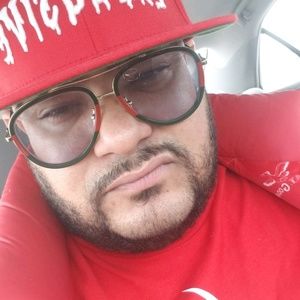 Meet your Posher, Donny